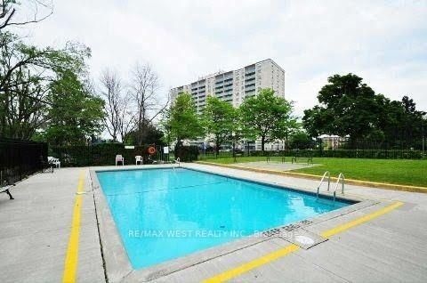 Photo 21 at 202 - 130 Neptune Drive, Lawrence, Toronto