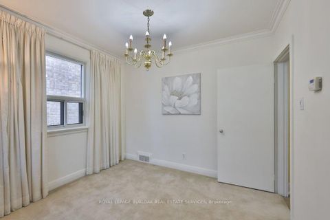 Photo 7 at 39 Wickford Drive, Maple Leaf, Toronto