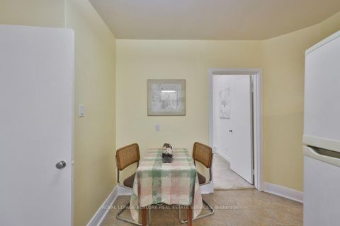 Photo 14 at 39 Wickford Drive, Maple Leaf, Toronto
