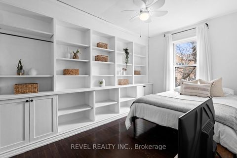 Photo 15 at 89 Foxley Street, Bellwoods, Toronto