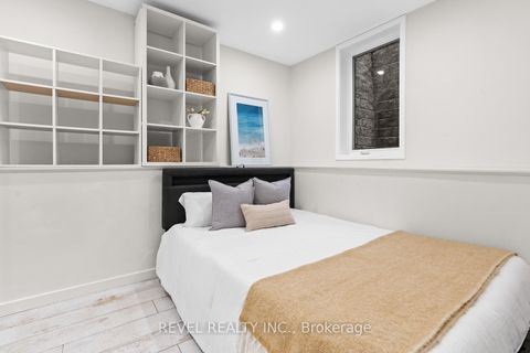 Photo 28 at 89 Foxley Street, Bellwoods, Toronto