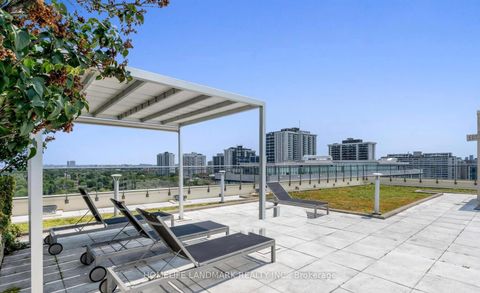 Photo 16 at 304 - 23 Glebe Road W, Eglinton, Toronto