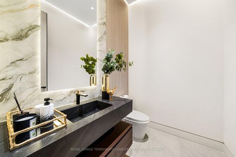 Photo 15 at 281 Kerrybrook Drive, Mill Pond, Richmond Hill