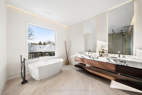 Photo 22 at 281 Kerrybrook Drive, Mill Pond, Richmond Hill