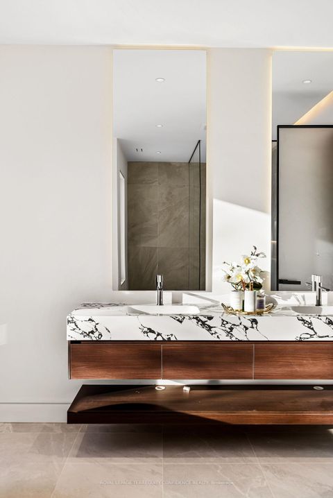 Photo 23 at 281 Kerrybrook Drive, Mill Pond, Richmond Hill