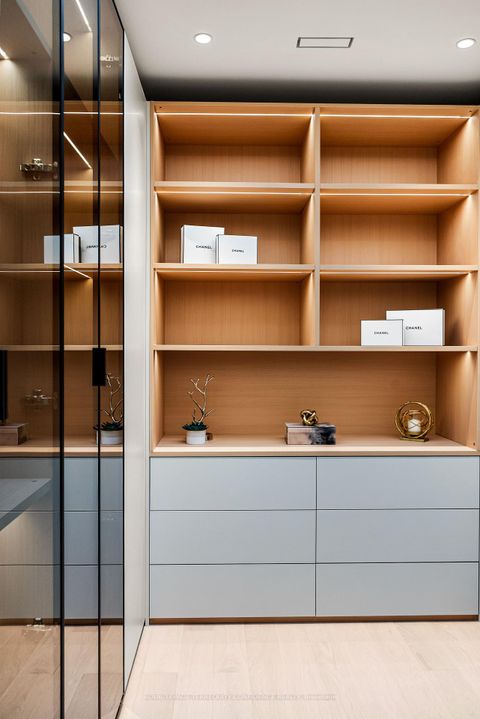 Photo 26 at 281 Kerrybrook Drive, Mill Pond, Richmond Hill