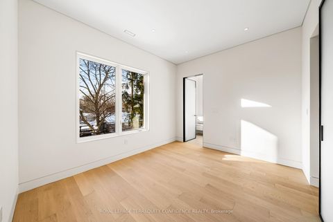 Photo 30 at 281 Kerrybrook Drive, Mill Pond, Richmond Hill