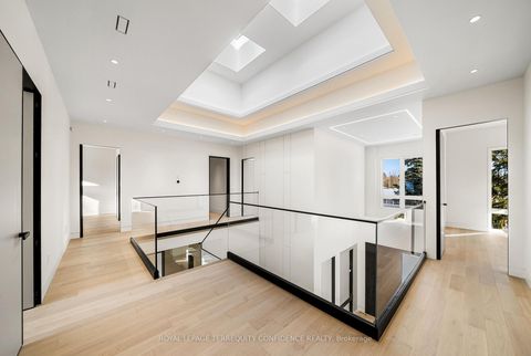 Photo 37 at 281 Kerrybrook Drive, Mill Pond, Richmond Hill