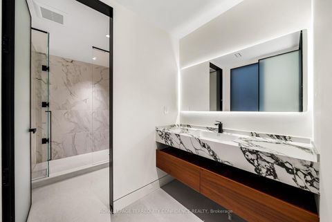 Photo 41 at 281 Kerrybrook Drive, Mill Pond, Richmond Hill