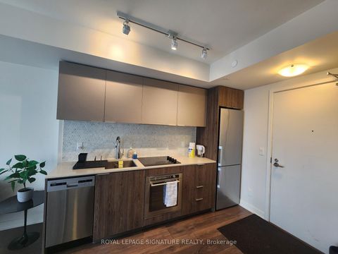 Photo 5 at 808 - 2 Sonic Way, Flemingdon Park, Toronto