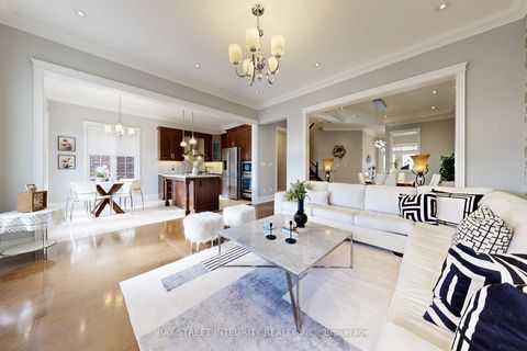 Photo 10 at 170 Crane Street, Rural Aurora, Aurora