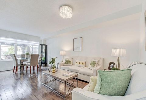 Photo 10 at 133 Long Point Drive, Oak Ridges Lake Wilcox, Richmond Hill