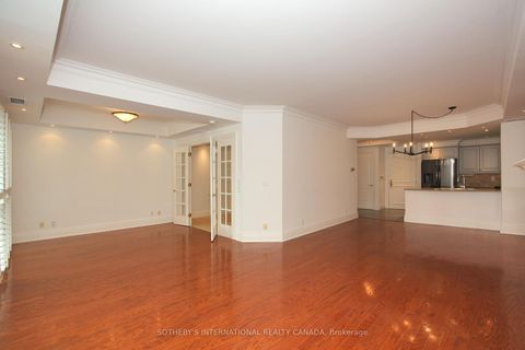 Photo 10 at 809 - 33 Delisle Avenue, St. Clair, Toronto