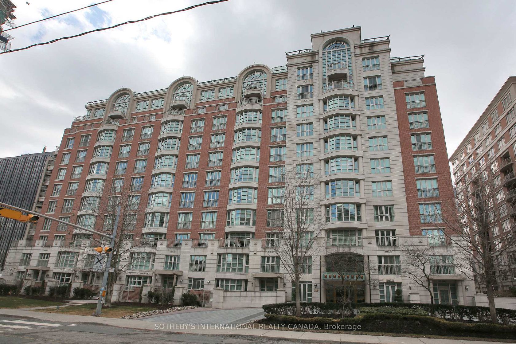 809 - 33 Delisle Avenue, St. Clair, Toronto photo number 2