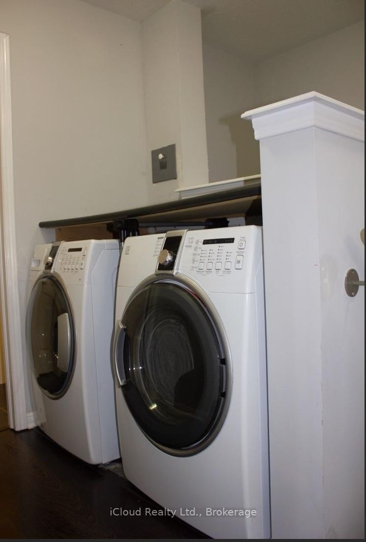 Photo 28 at 118 Baycliffe Crescent, Northwest Brampton, Brampton