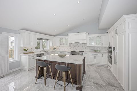 Photo 13 at 150 Strathearn Avenue, Bayview Hill, Richmond Hill