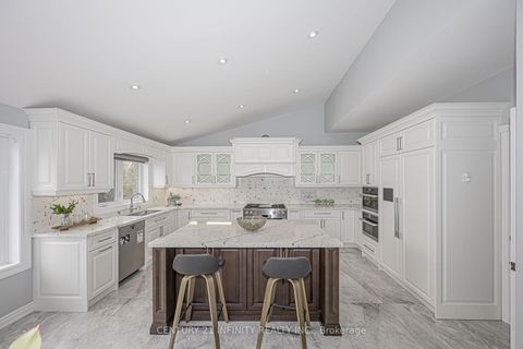 Photo 14 at 150 Strathearn Avenue, Bayview Hill, Richmond Hill