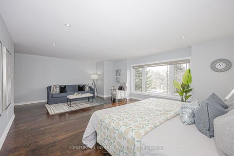 Photo 24 at 150 Strathearn Avenue, Bayview Hill, Richmond Hill