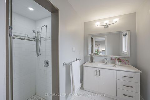 Photo 30 at 150 Strathearn Avenue, Bayview Hill, Richmond Hill