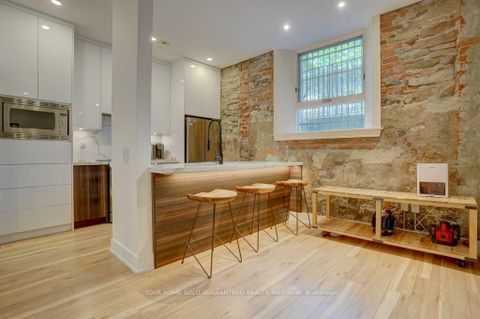 Photo 5 at 108 - 915 King Street W, Niagara, Toronto