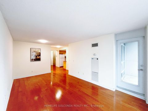 Photo 3 at 2606 - 763 Bay Street, Bay Street Corridor, Toronto