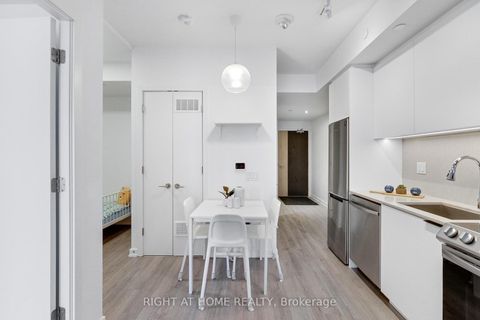 Photo 3 at 921 - 50 Power Street, Moss Park, Toronto