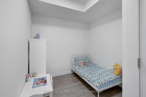 Photo 11 at 921 - 50 Power Street, Moss Park, Toronto