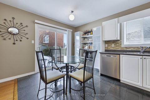 Photo 5 at 115 Lion's Gate Boulevard, Little Lake, Barrie