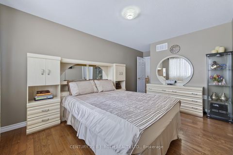 Photo 6 at 115 Lion's Gate Boulevard, Little Lake, Barrie