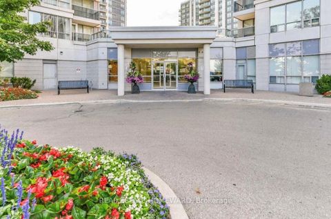 Photo 2 at 108 - 50 Disera Drive, Beverley Glen, Vaughan