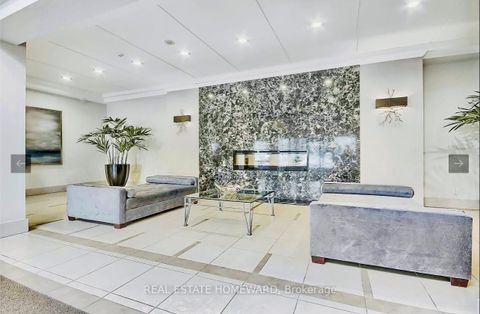 Photo 4 at 108 - 50 Disera Drive, Beverley Glen, Vaughan