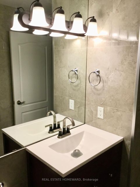 Photo 14 at 108 - 50 Disera Drive, Beverley Glen, Vaughan