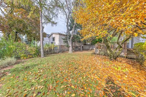 Photo 33 at 26 York Road, York Mills, Toronto