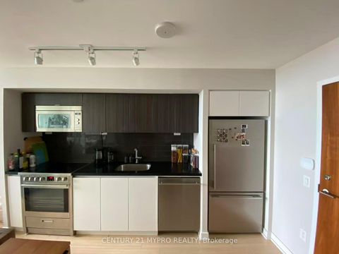 Photo 4 at 2611 - 85 Queens Wharf Road, Waterfront Communities C1, Toronto