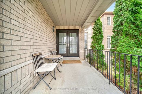 Photo 4 at 45 Naughton Drive, Westbrook, Richmond Hill