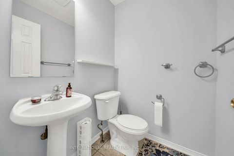 Photo 21 at 45 Naughton Drive, Westbrook, Richmond Hill