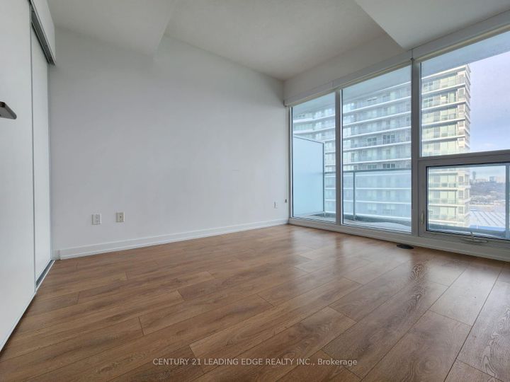 Photo 17 at 709 - 115 Mcmahon Drive, Bayview Village, Toronto