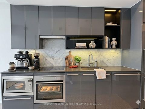 Photo 8 at 709 - 115 Mcmahon Drive, Bayview Village, Toronto