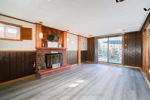 Photo 34 at 33 Millhouse Crescent, Rouge E11, Toronto