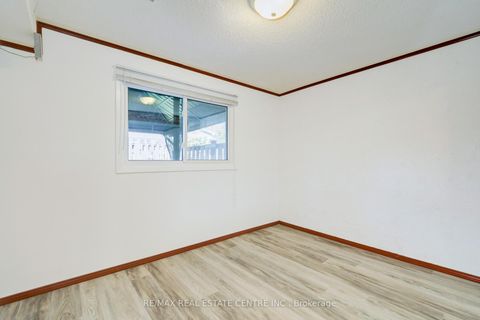 Photo 36 at 33 Millhouse Crescent, Rouge E11, Toronto