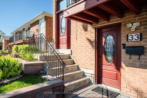 Photo 43 at 33 Millhouse Crescent, Rouge E11, Toronto