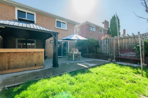 Photo 48 at 33 Millhouse Crescent, Rouge E11, Toronto