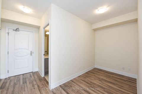 Photo 9 at 508 - 9075 Jane Street, Concord, Vaughan