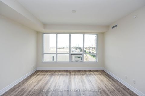 Photo 25 at 508 - 9075 Jane Street, Concord, Vaughan