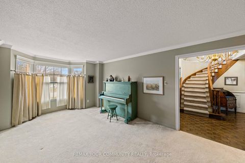 Photo 6 at 42 Houseman Crescent, North Richvale, Richmond Hill