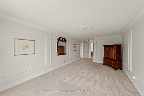 Photo 31 at 42 Houseman Crescent, North Richvale, Richmond Hill