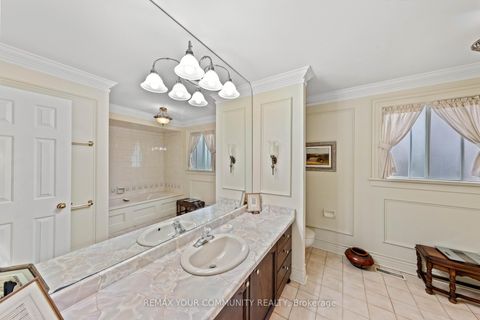 Photo 32 at 42 Houseman Crescent, North Richvale, Richmond Hill