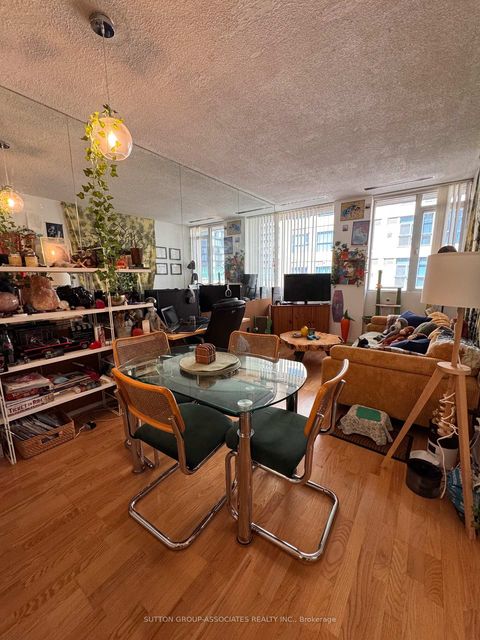 Photo 1 at 406 - 555 Yonge Street, Yonge Corridor, Toronto