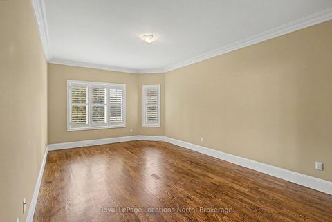 Photo 11 at 727 Madeline Heights N, Wyndham, Newmarket