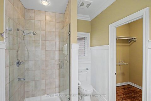 Photo 13 at 727 Madeline Heights N, Wyndham, Newmarket